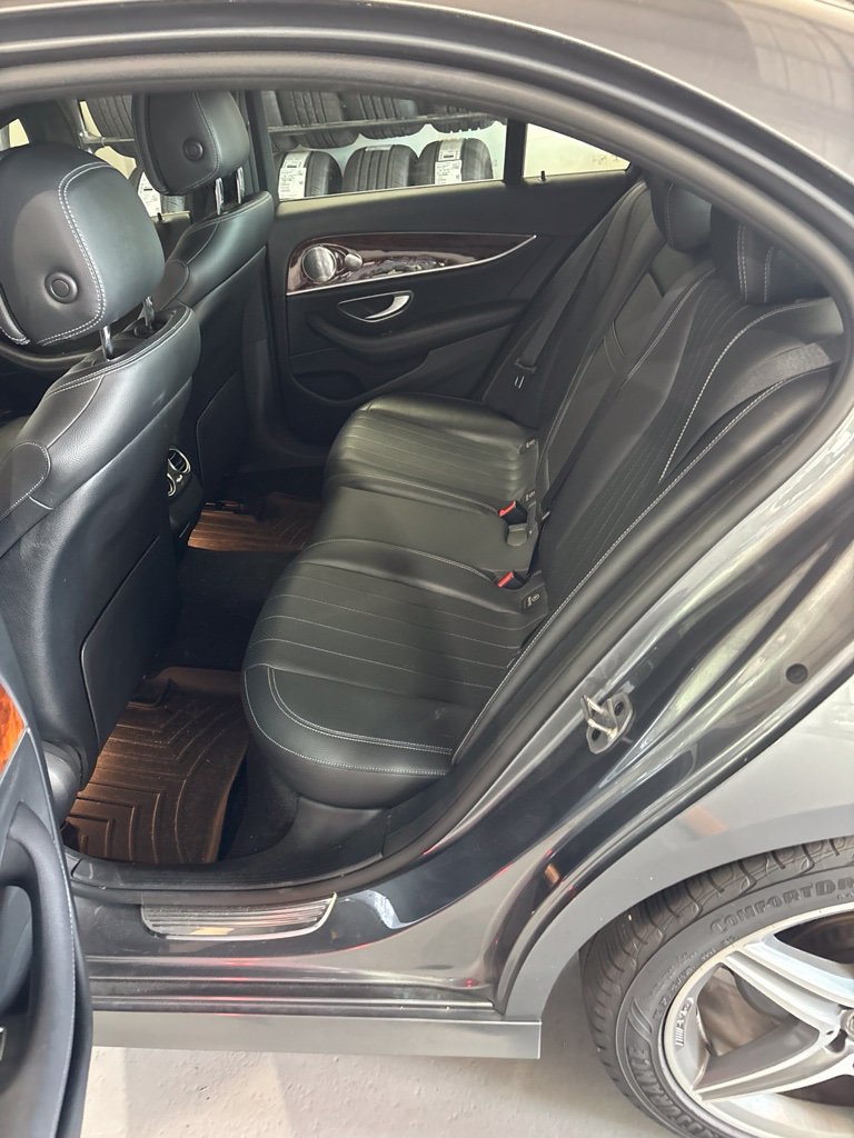 Used 2019 Gray Mercedes-Benz E 300 image 10