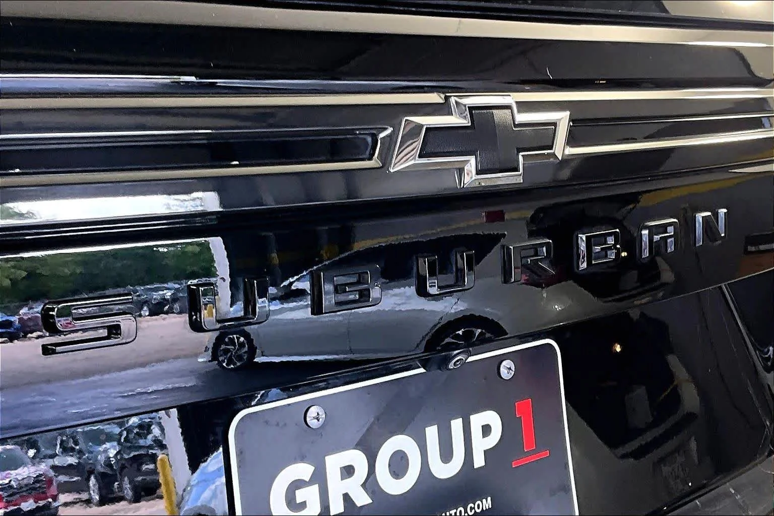 Used 2021 Black Chevrolet Z71 image 30