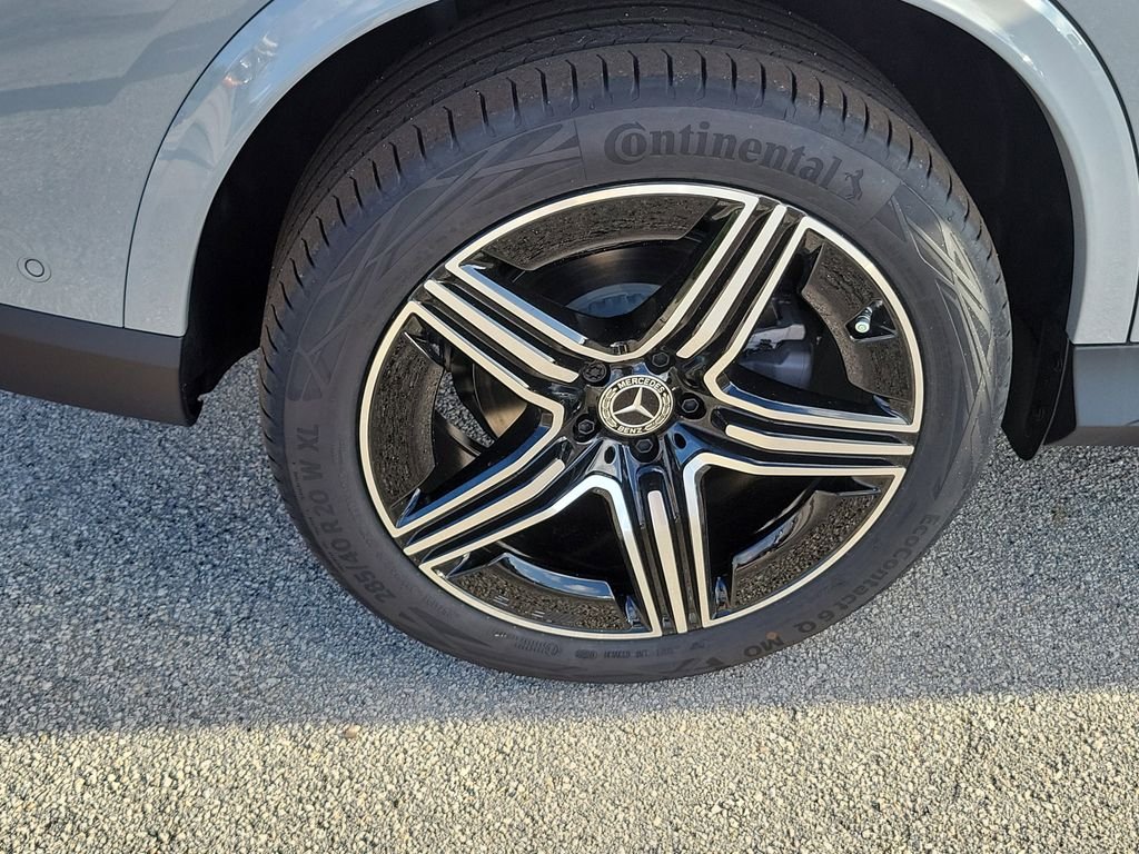 New 2026 Gray Mercedes-Benz GLC 300 image 7