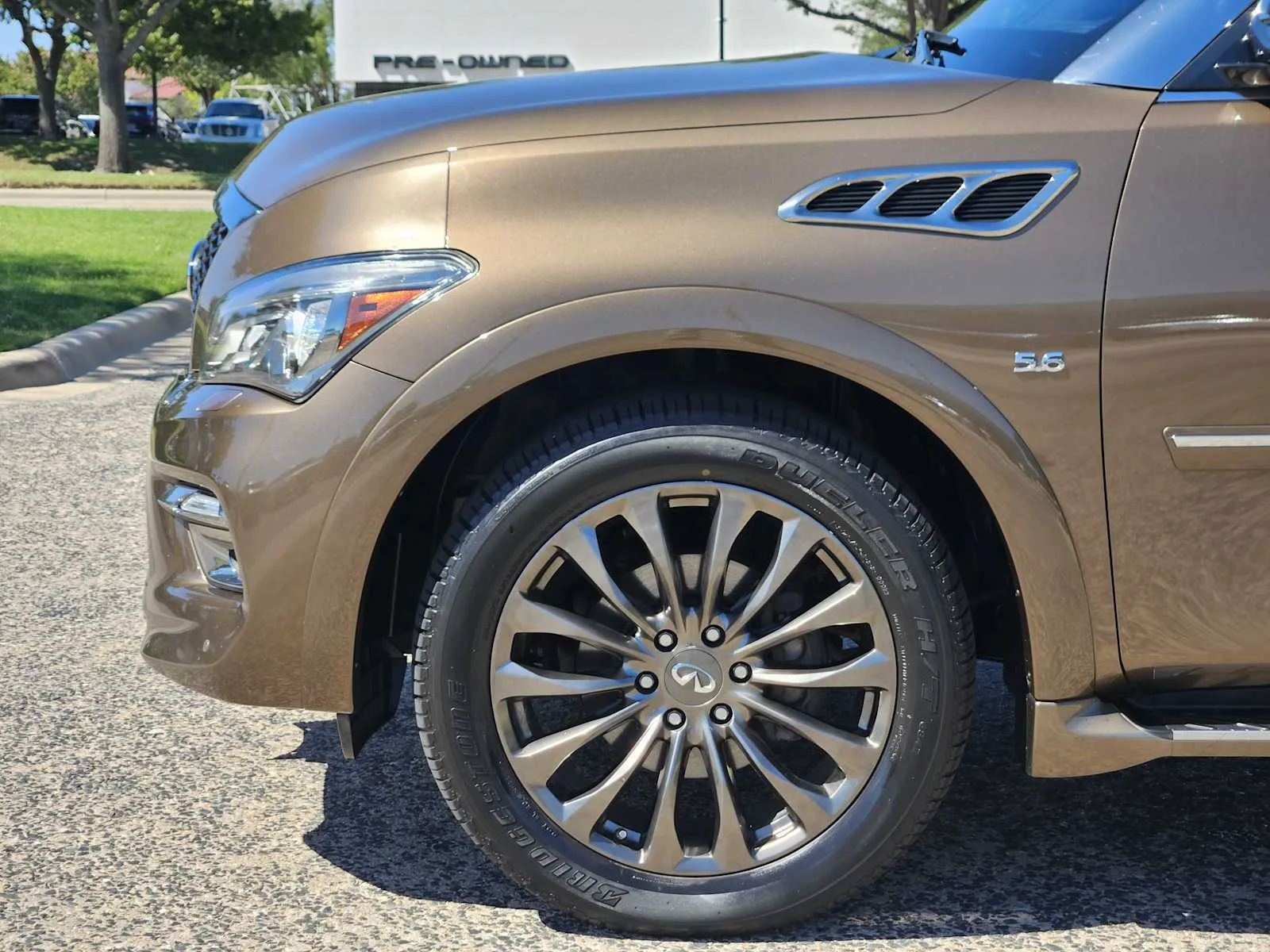 Used 2017 Dakar Bronze INFINITI Limited image 7
