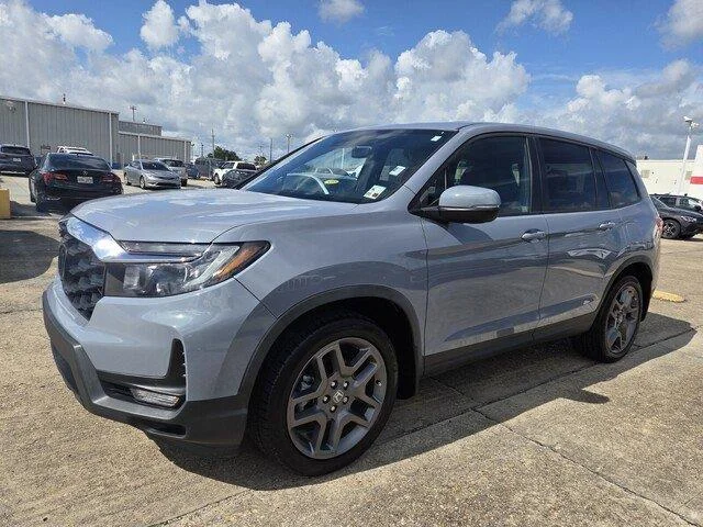 Used 2022 Sonic Gray Pearl Honda EX-L image 9