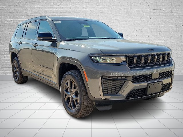 New 2027 Sting-Gray Clear-Coat Paint Jeep  image 6