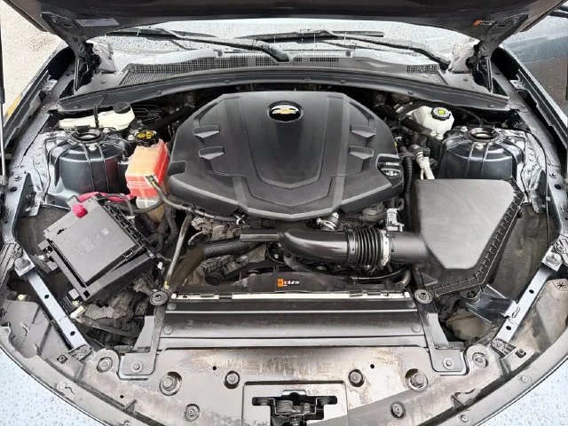 Used 2021 Gray Chevrolet 1LT image 29