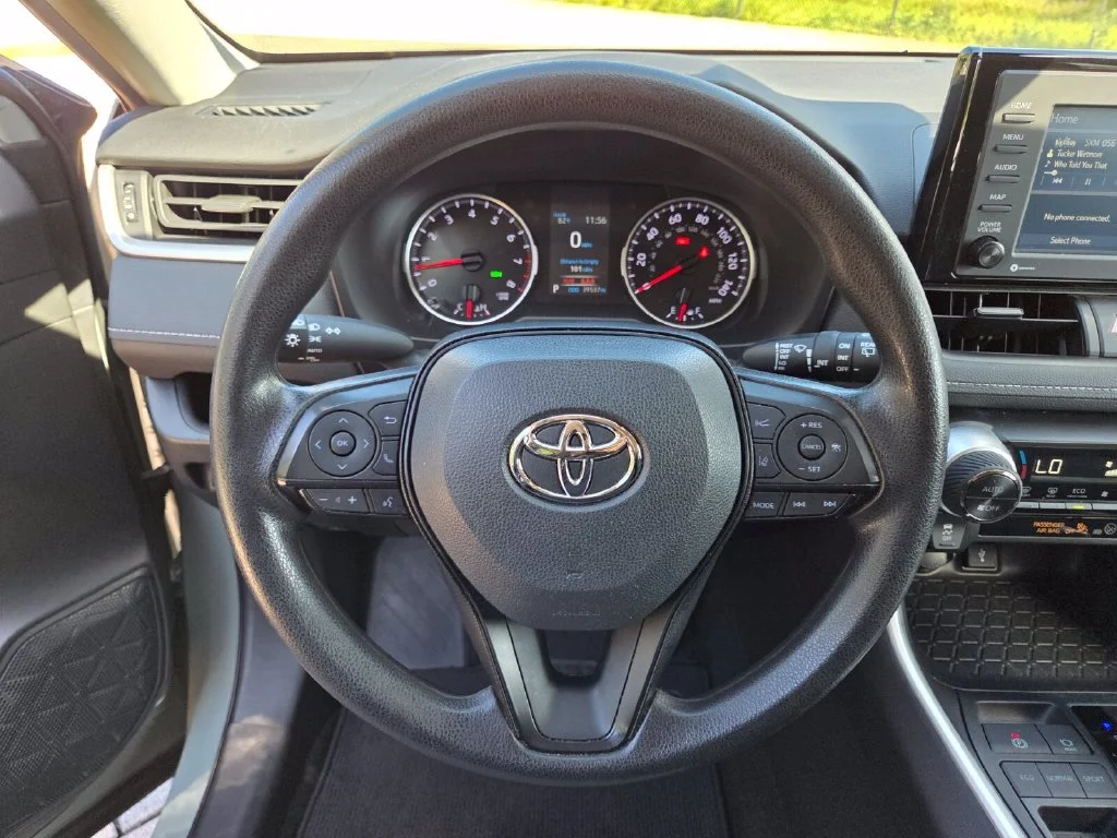 Used 2022 Gray Toyota XLE image 29