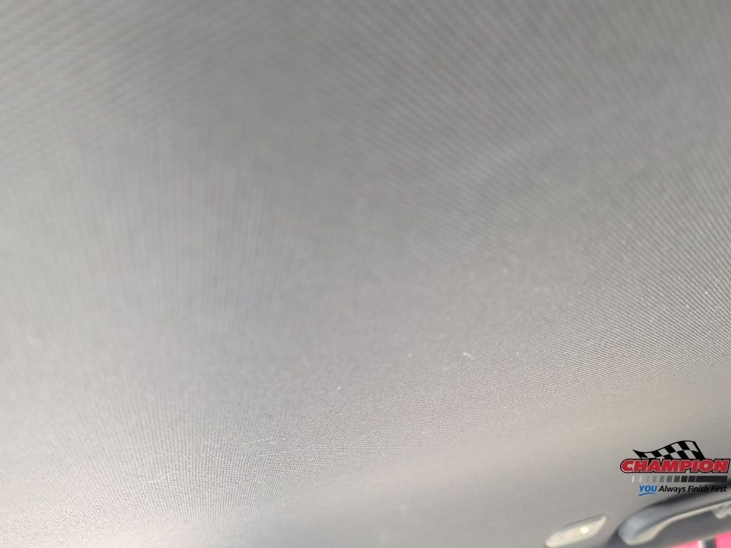 Used 2025 White Jeep Limited image 18