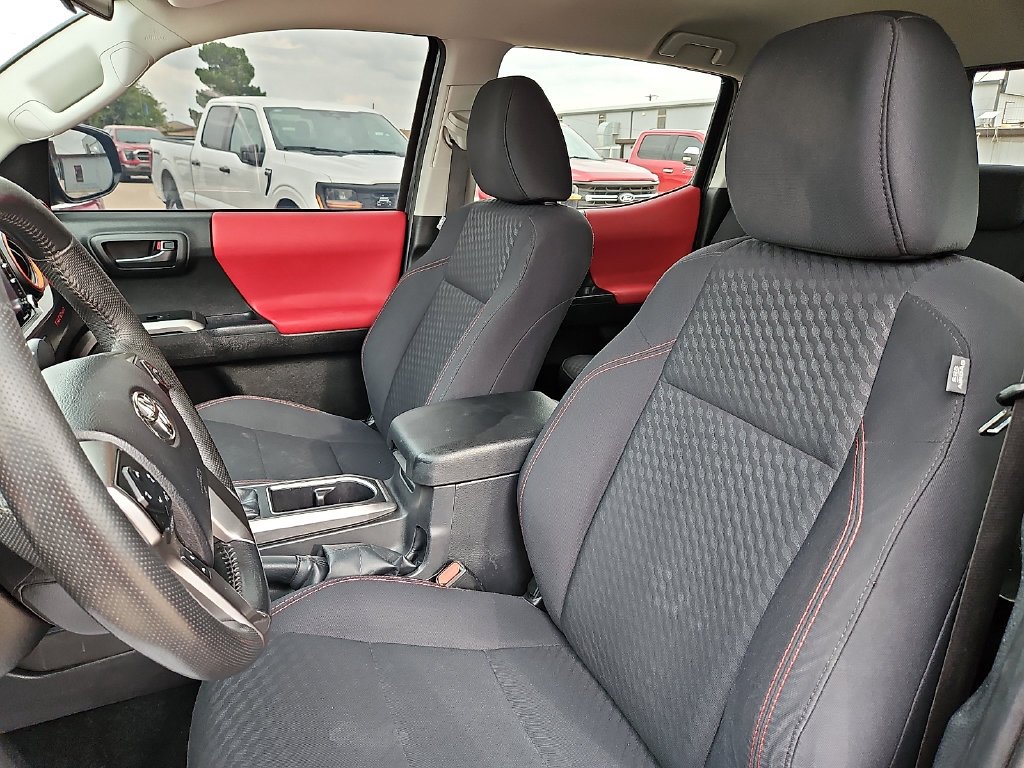 Used 2022 Magnetic Gray Metallic Toyota SR5 image 20