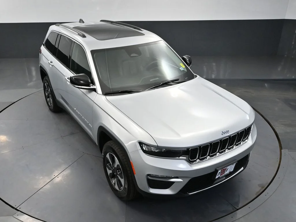 Certified Used 2022 Silver Jeep 4xe image 55