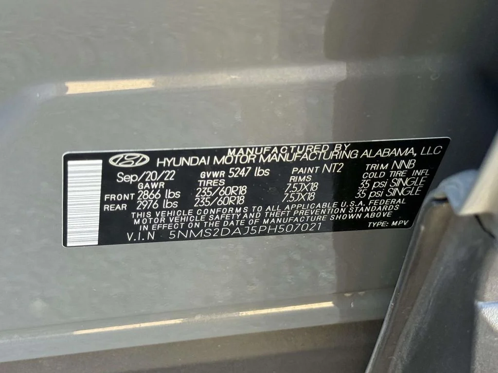 Used 2023 Gray Hyundai SEL image 32