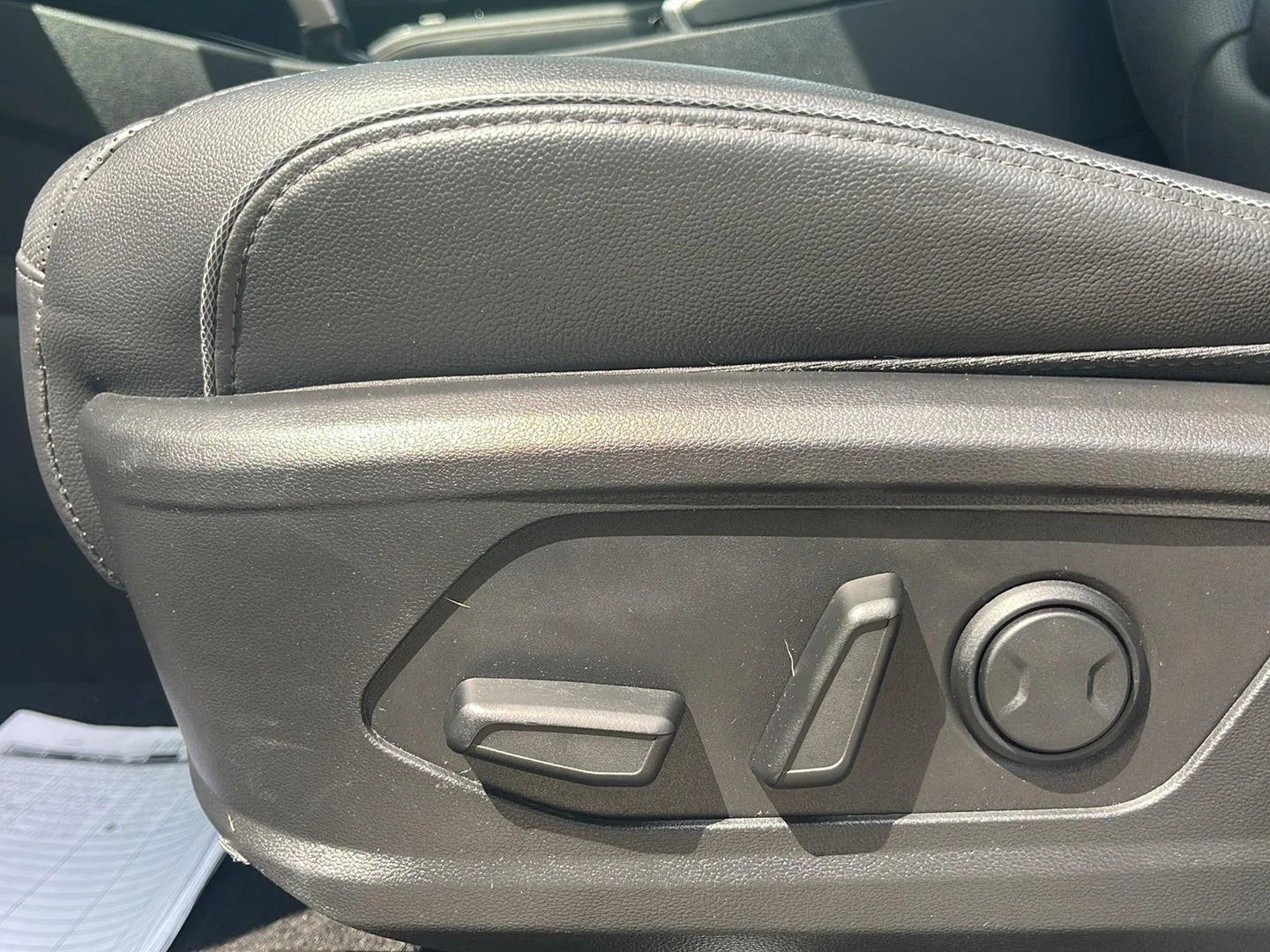 Used 2023 Hampton Gray Hyundai Limited image 22