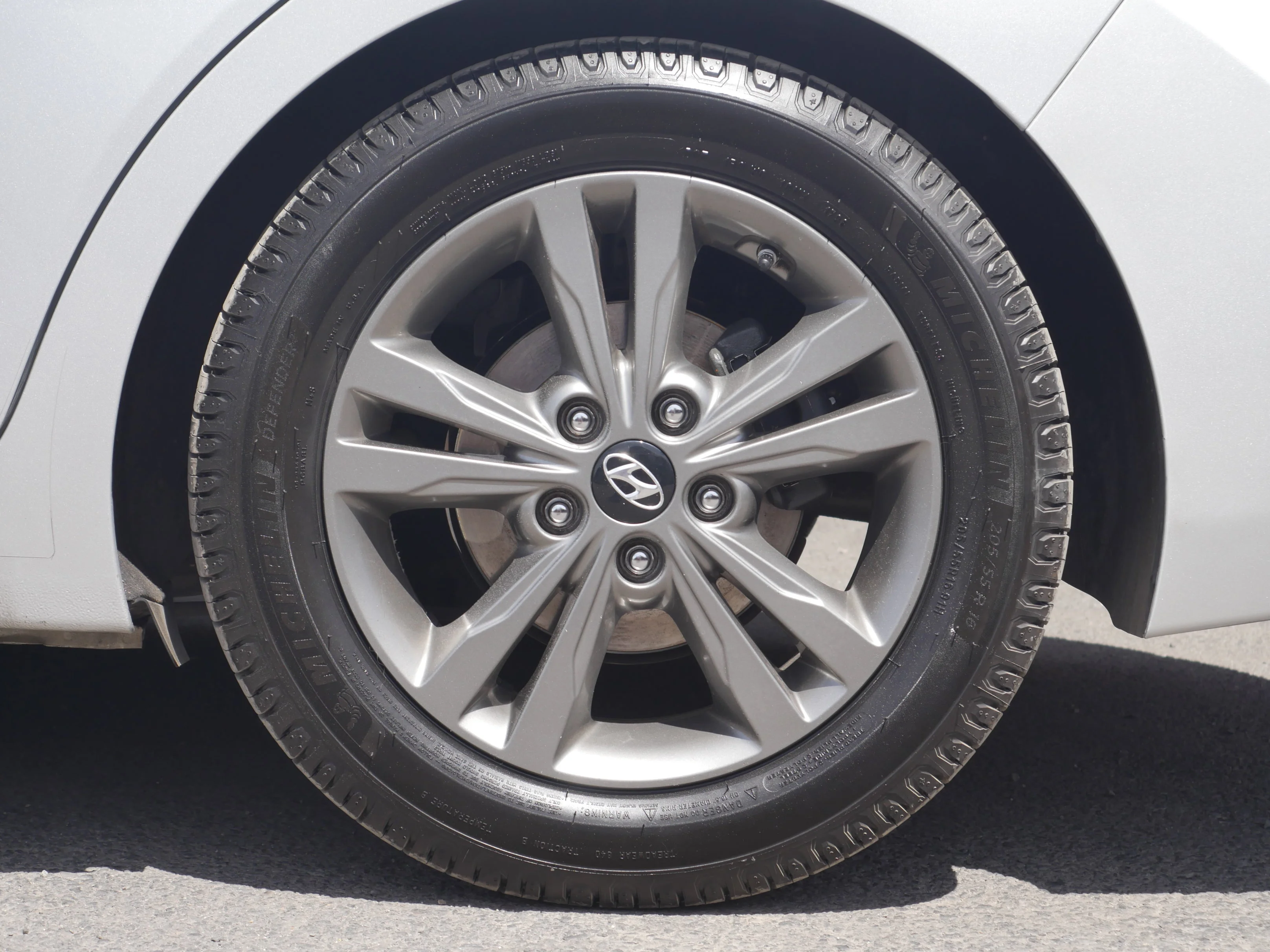 Used 2018 Symphony Silver Hyundai SEL image 14
