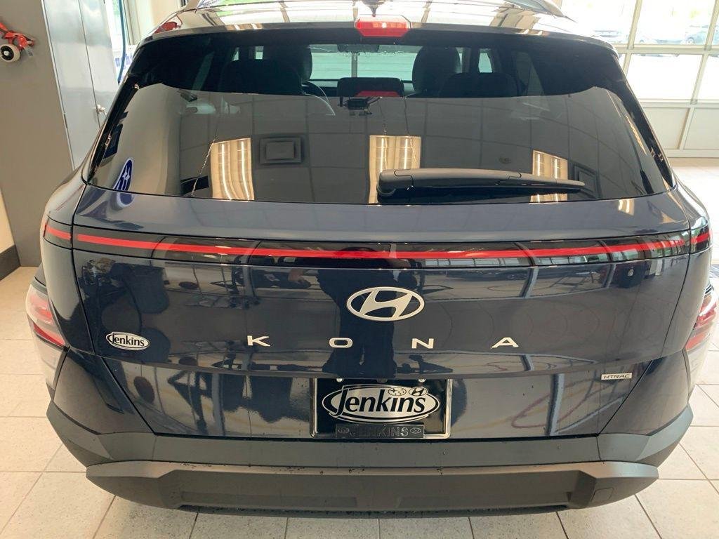 New 2026 Blue Hyundai SEL Sport AWD image 14