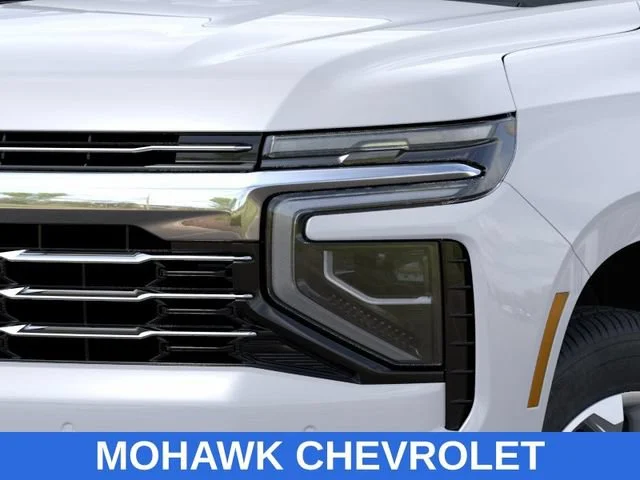 New 2025 Summit White Chevrolet LT image 10
