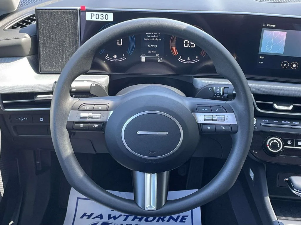 New 2026 White Hyundai SE image 12