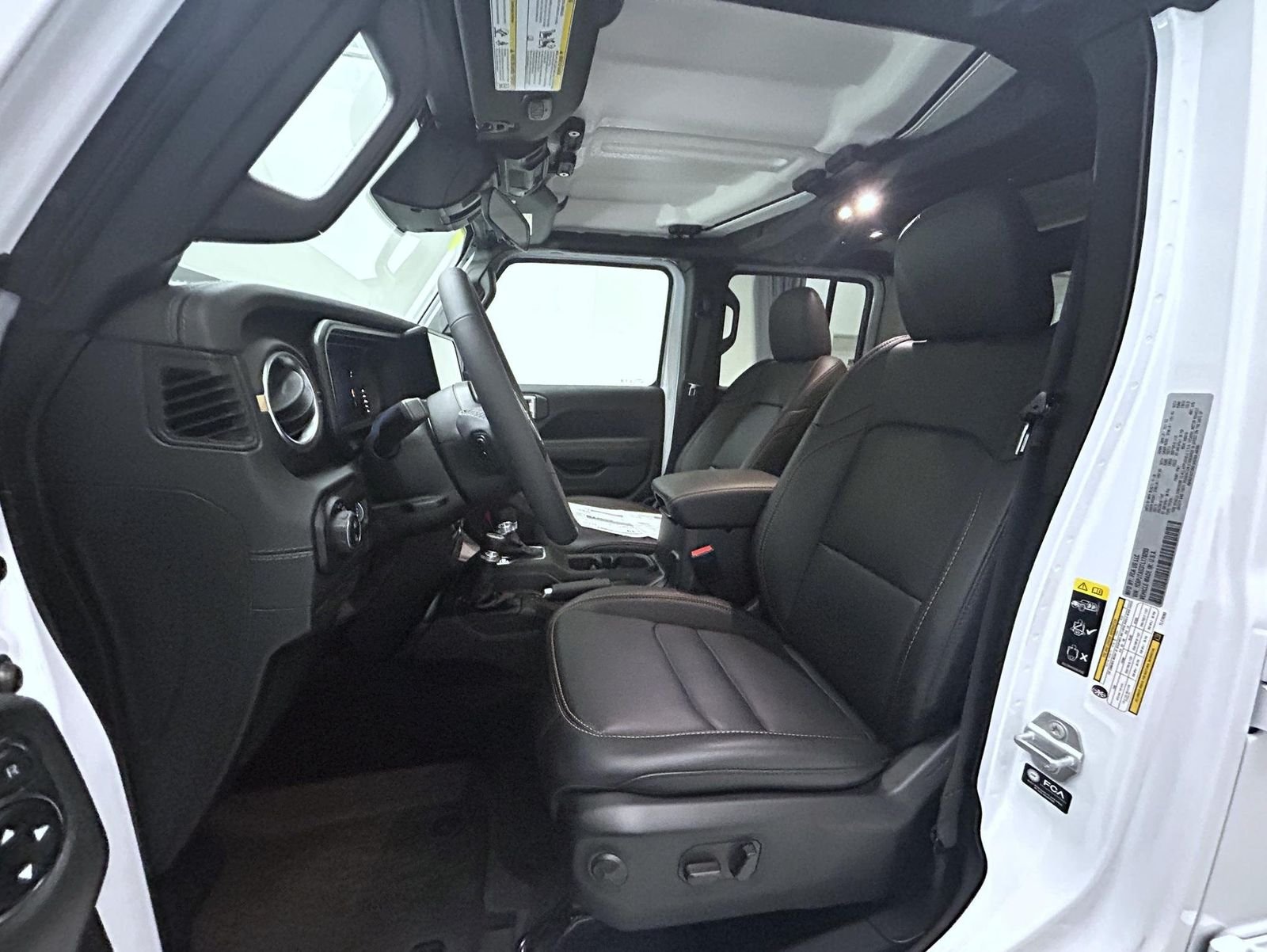 New 2026 Bright White Clearcoat Jeep Sahara image 10
