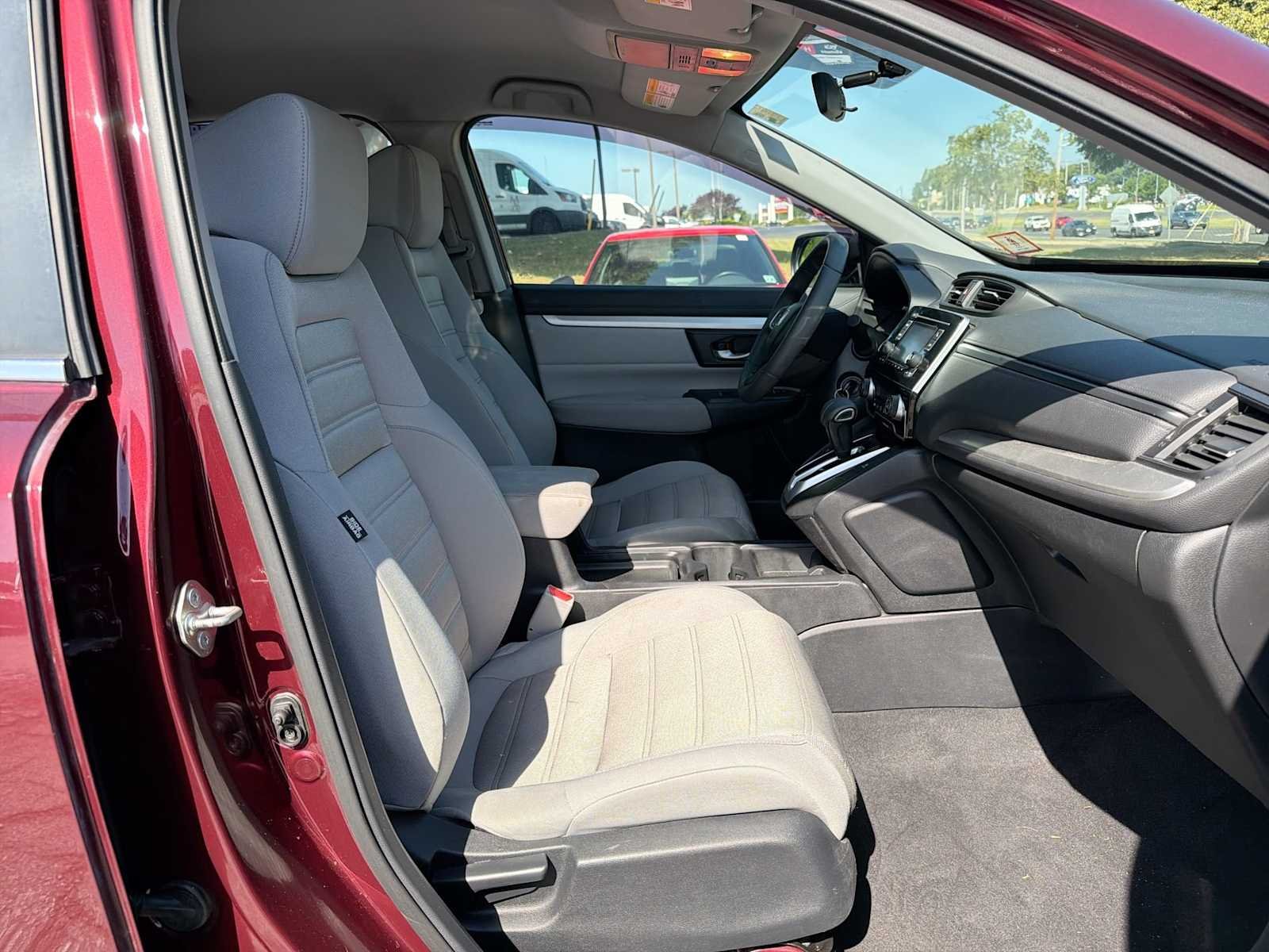 2017 Honda CR-V LX - Photo 15