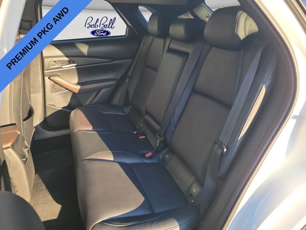 Used 2021 White Mazda Premium image 14