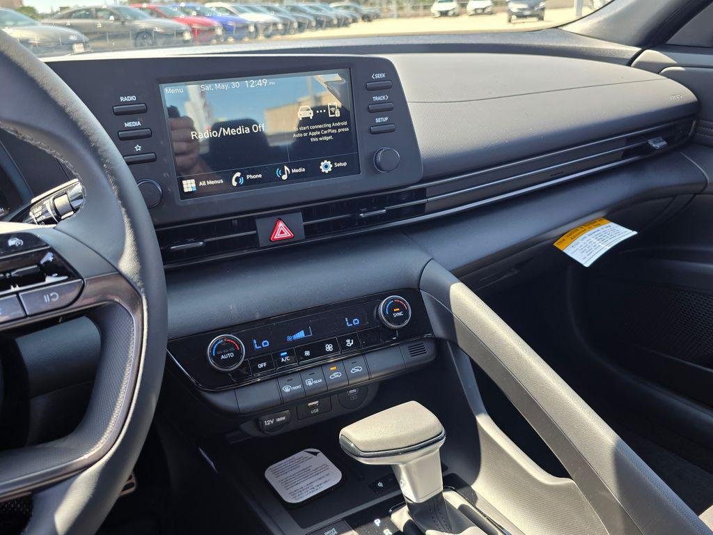 New 2026 Gray Hyundai SEL Sport image 30