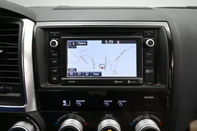 Used 2018 Shoreline Mist Toyota Platinum image 23