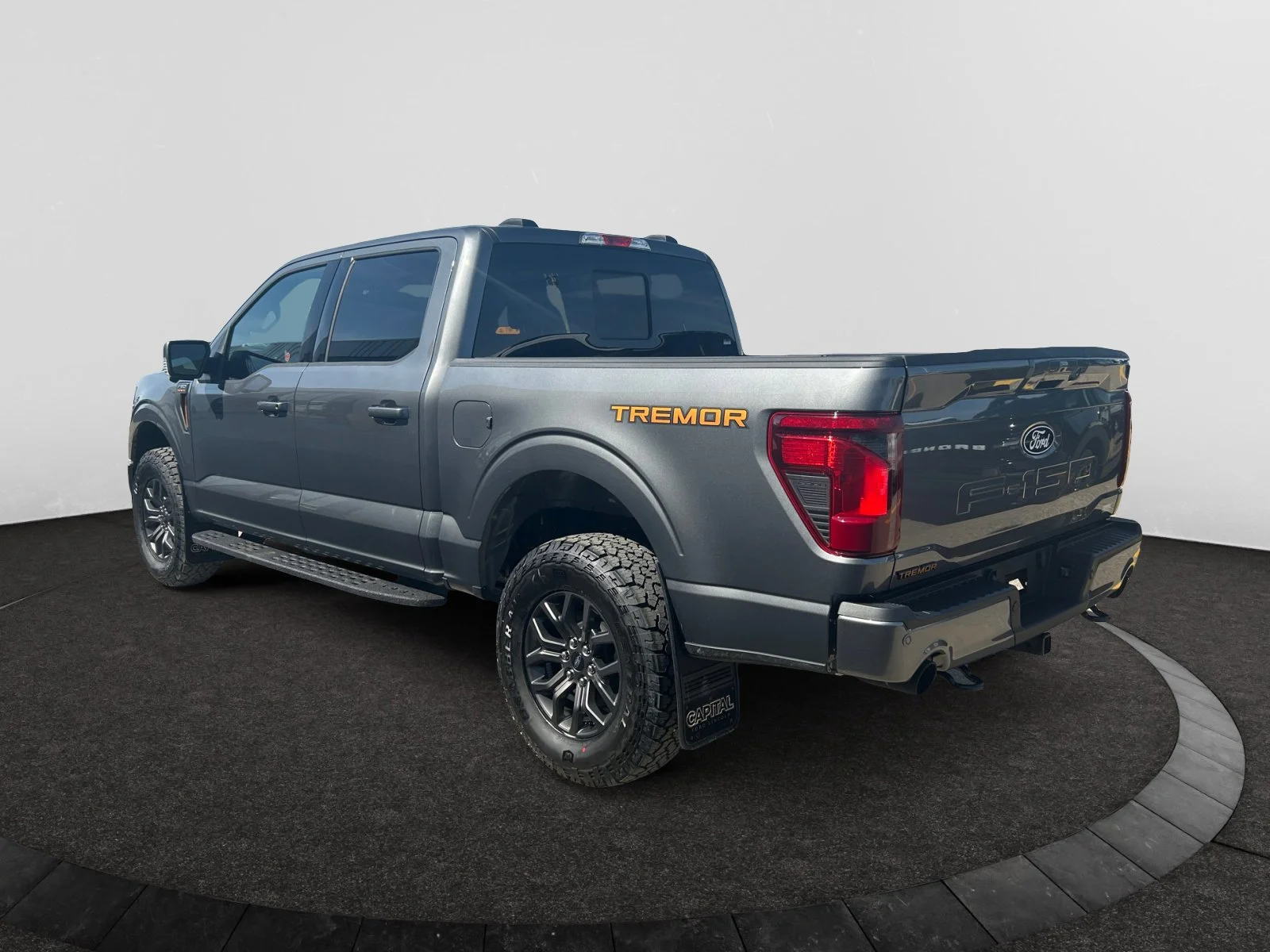 New 2026 Carbonized Grey Metallic Ford Tremor image 3