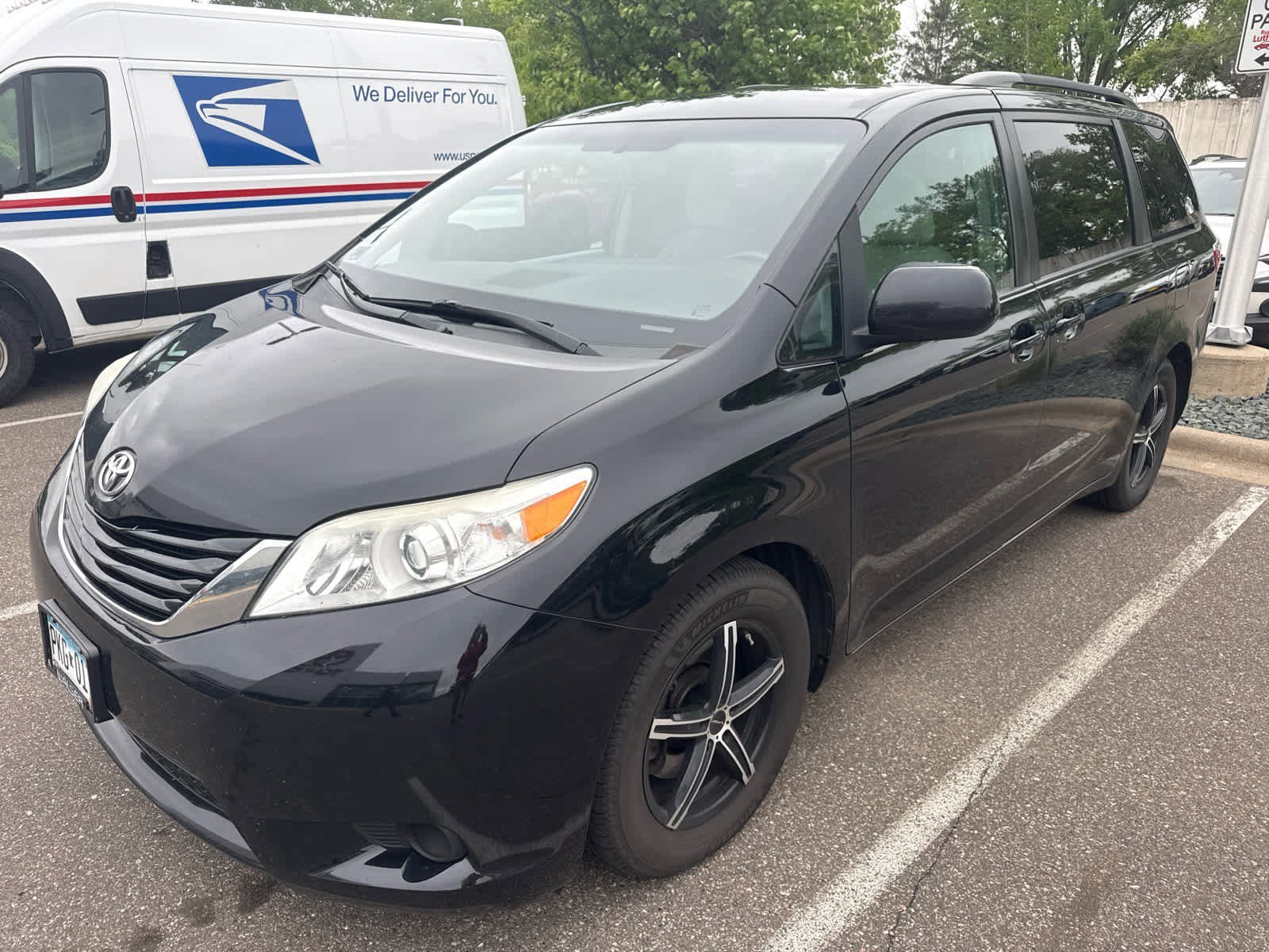 Used 2016 Midnight Black Metallic Toyota LE image 3