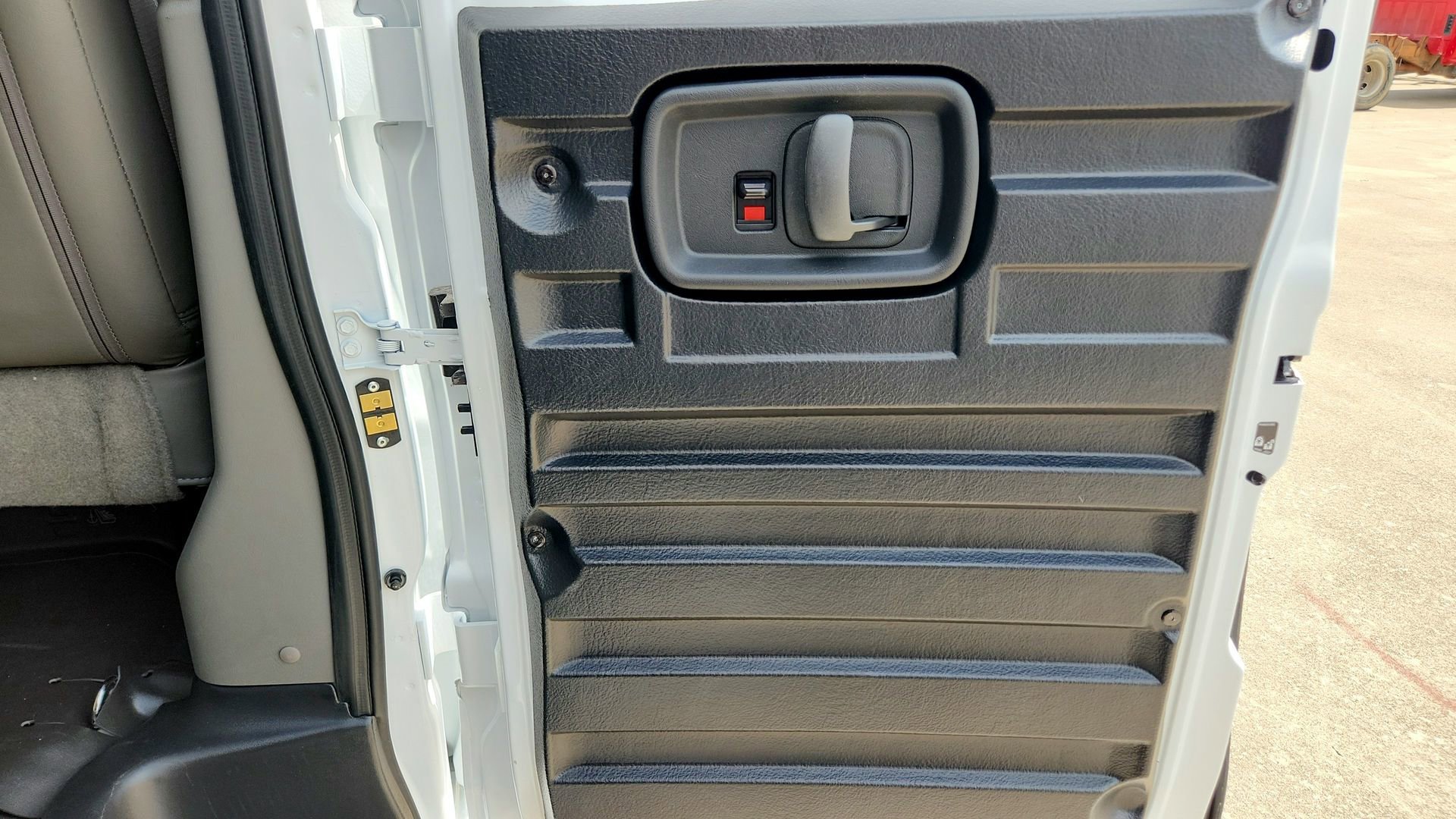 2026 Chevrolet Express Cargo Work Van - Photo 21