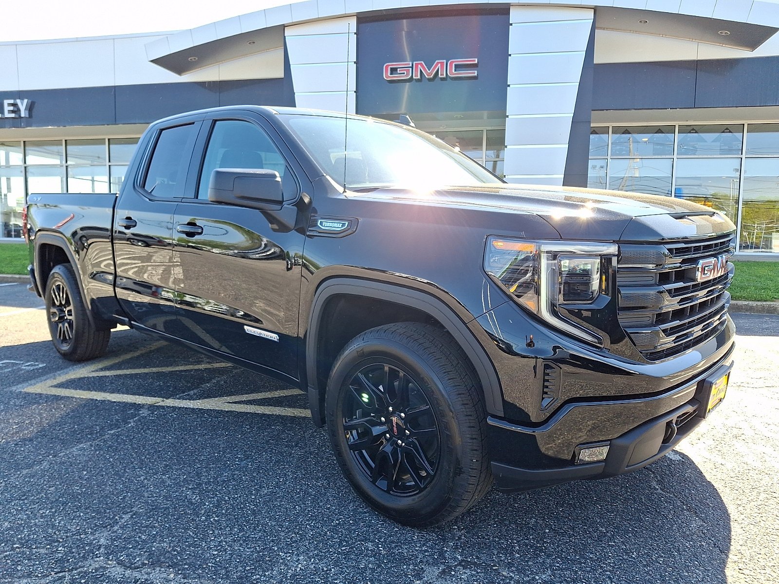 New 2026 Onyx Black GMC Elevation image 2