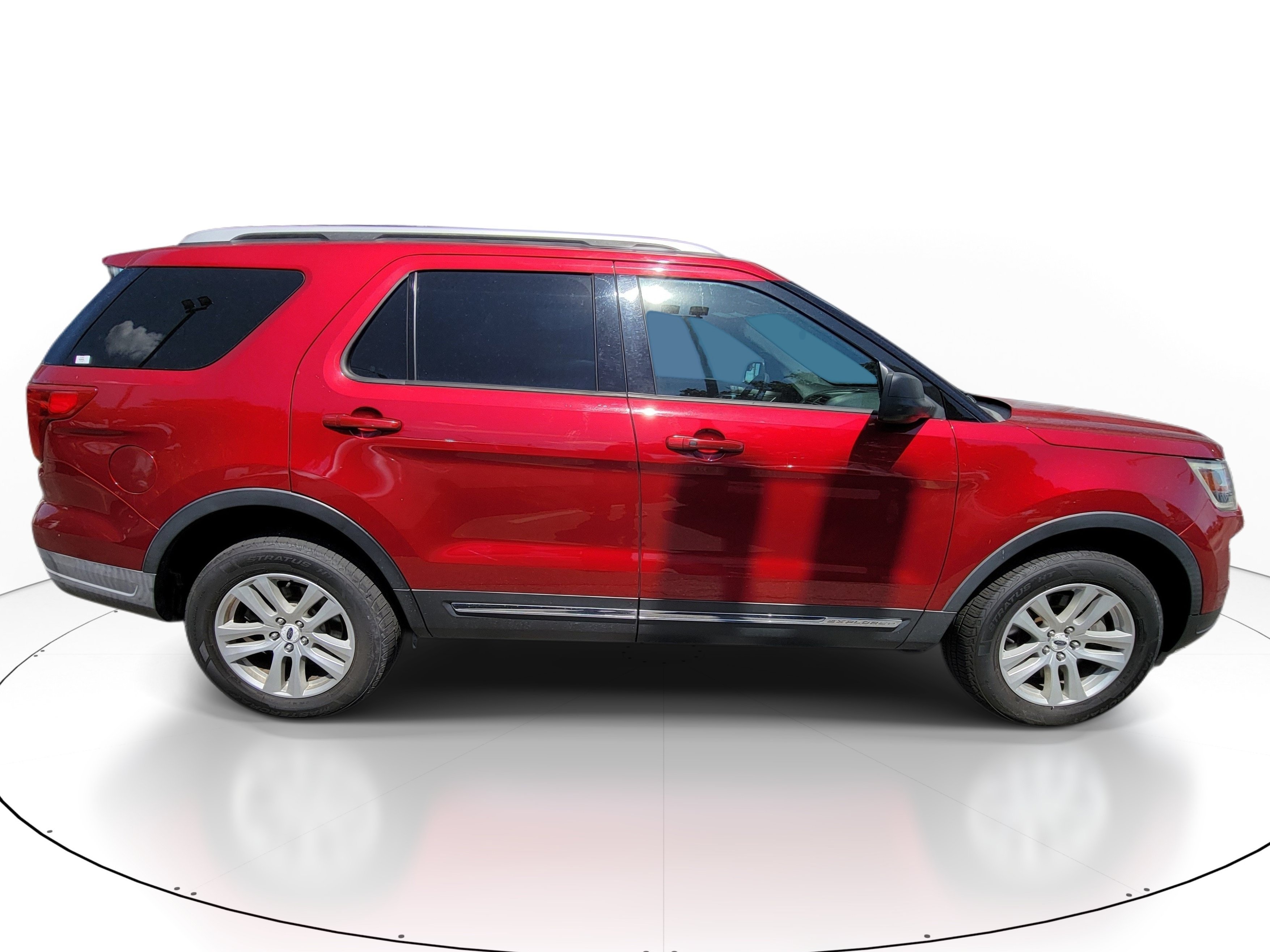 Used 2018  Ford XLT image 6