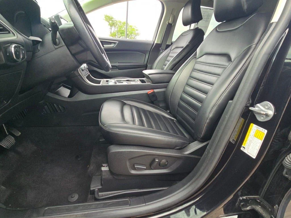 Used 2024 Black Metallic Ford SEL image 20