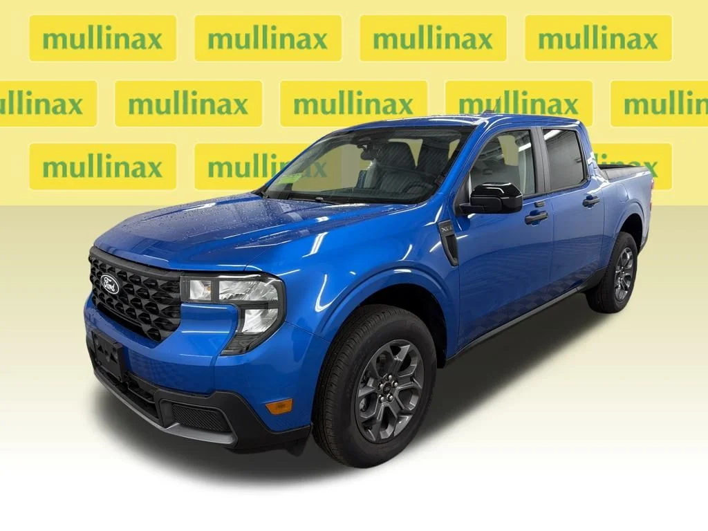 2025 Ford Maverick XLT - Photo 13