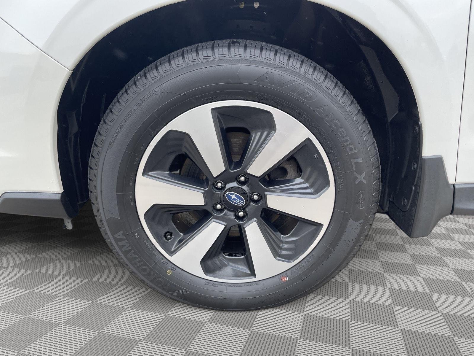Used 2017 Crystal White Pearl Subaru Premium image 8