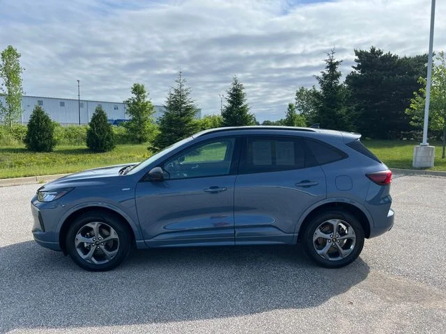 Used 2024 Blue Ford ST-Line image 8