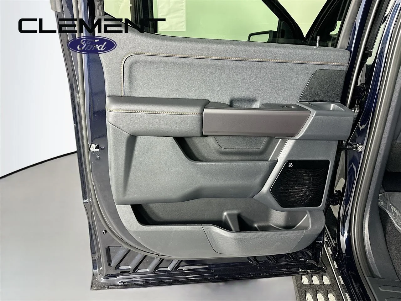 New 2026 Antimatter Blue Metallic Ford Tremor® image 29