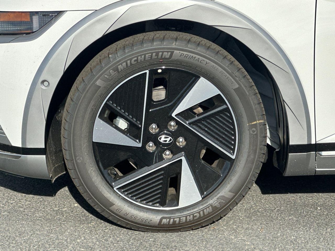 New 2026 White Hyundai Limited image 23
