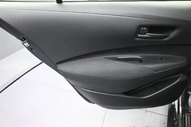 Used 2026  Toyota LE image 18