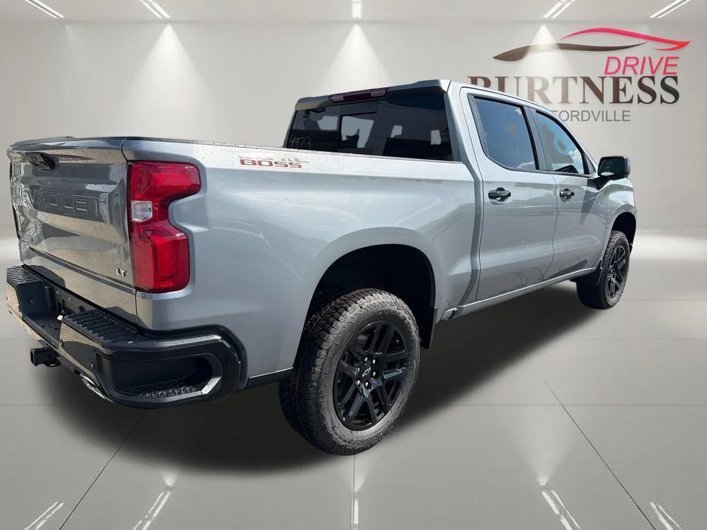 2026 Chevrolet Silverado 1500 LT Trail Boss - Photo 7