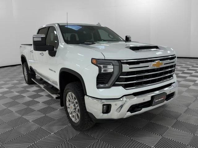 Certified Used 2026 Summit White Chevrolet LTZ image 7