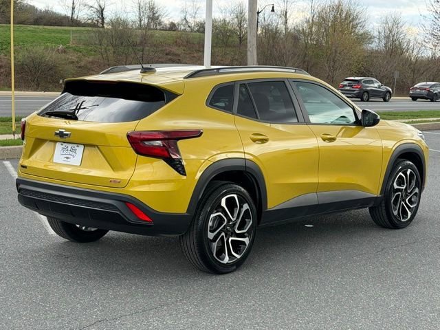 Certified Used 2024 Nitro Yellow Metallic Chevrolet 2RS image 14
