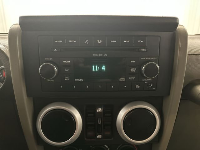 Used 2009 Black Jeep Unlimited Sahara image 14