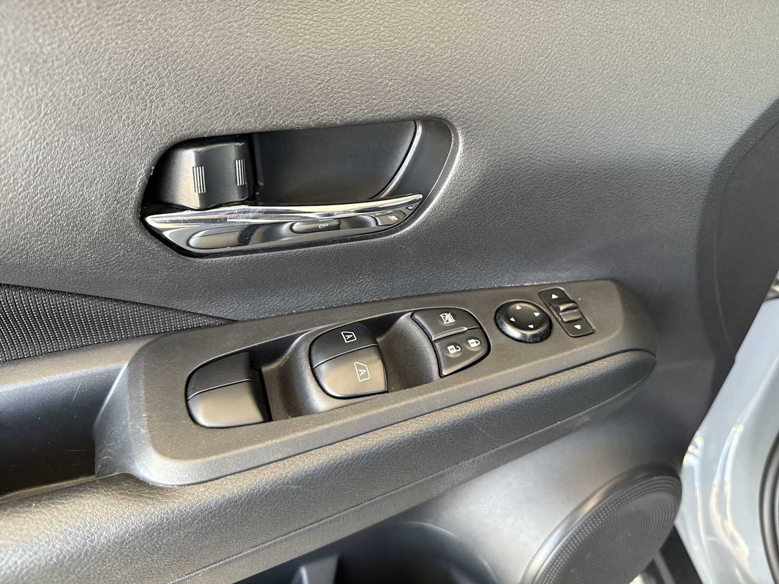 2023 Nissan Kicks SV - Photo 14