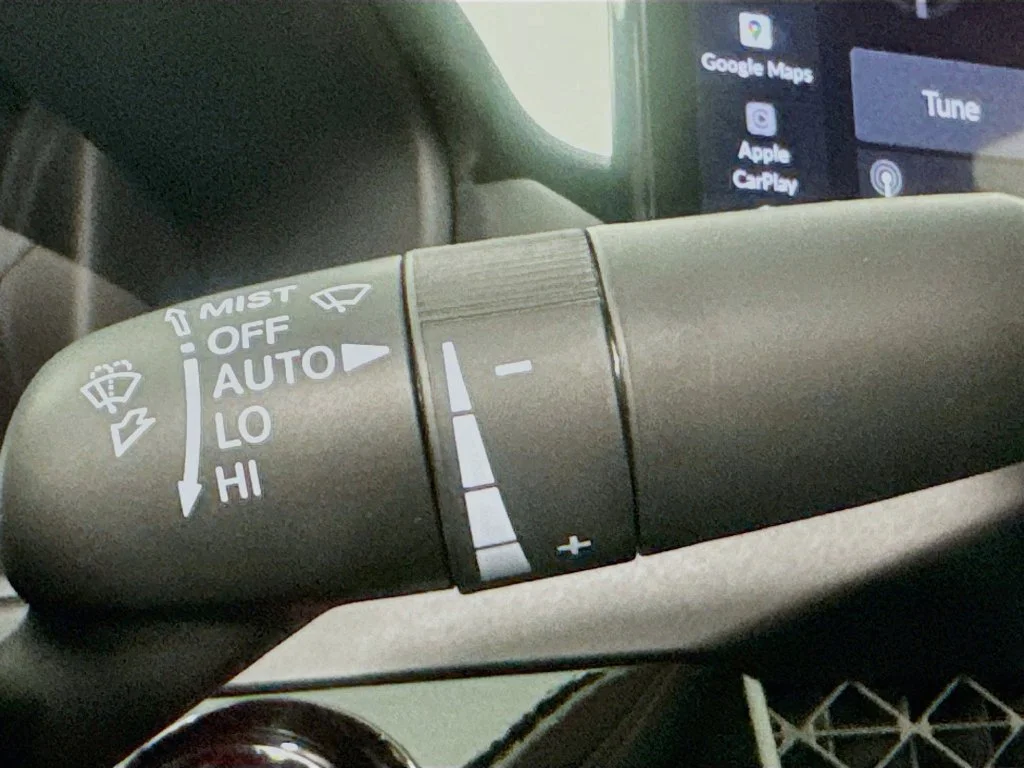 New 2026 Solar Silver Metallic Honda Touring image 18