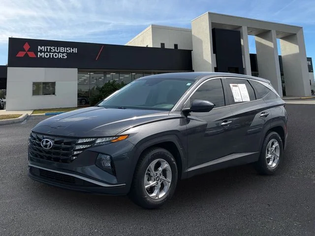 Certified Used 2022 Gray Hyundai SE image 1