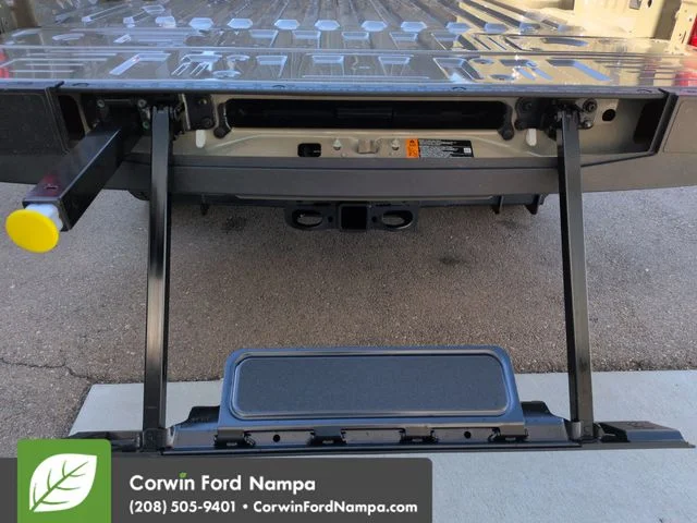New 2026 Marsh Gray Ford Lariat image 31