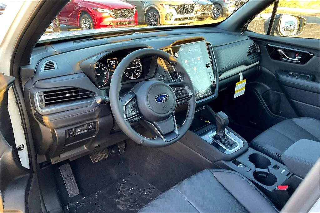 2025 Subaru Forester Limited - Photo 8