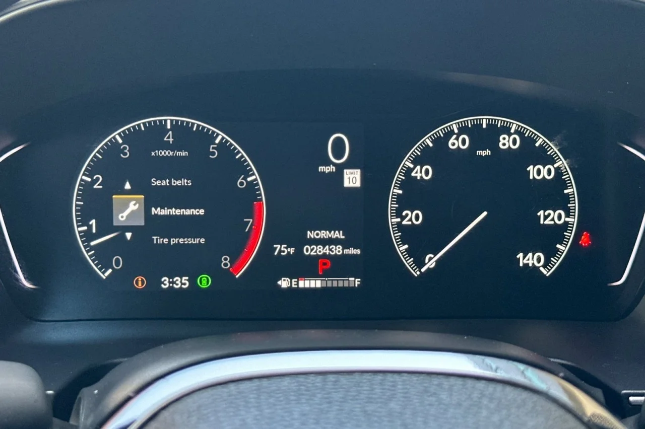 Used 2025 GRAY Honda EX-L image 24