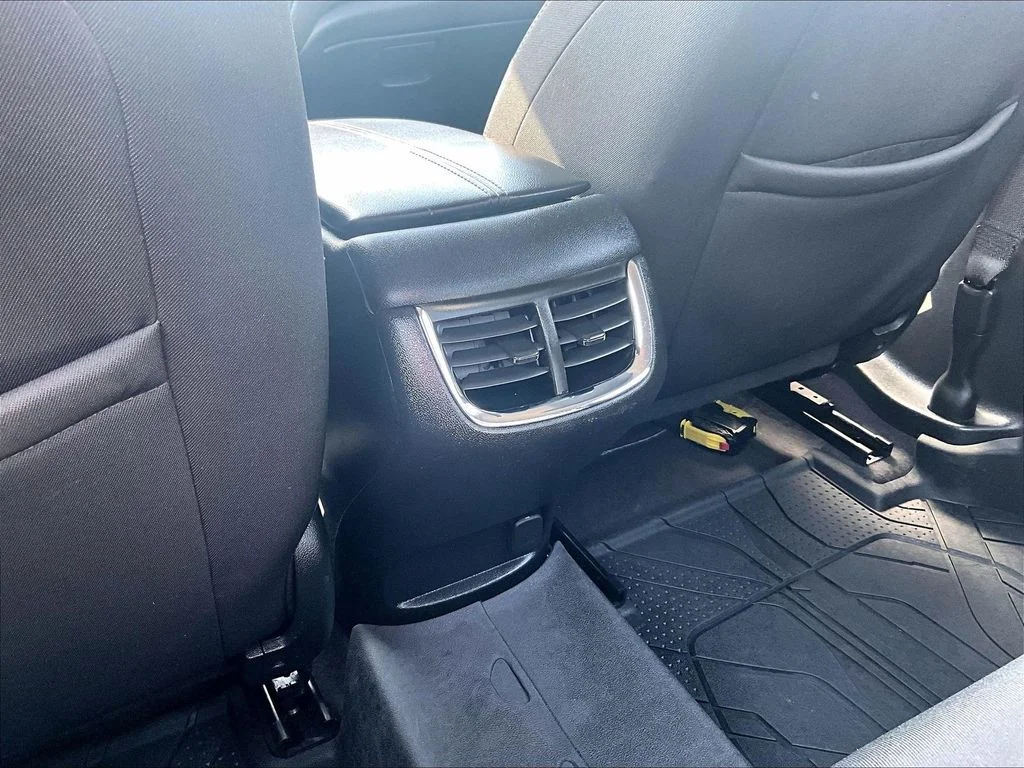 Used 2020 Blue Chevrolet LT image 33