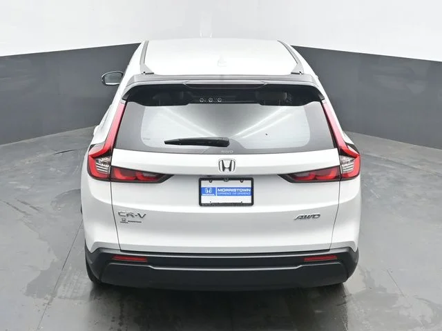 Used 2023 White Honda LX image 35