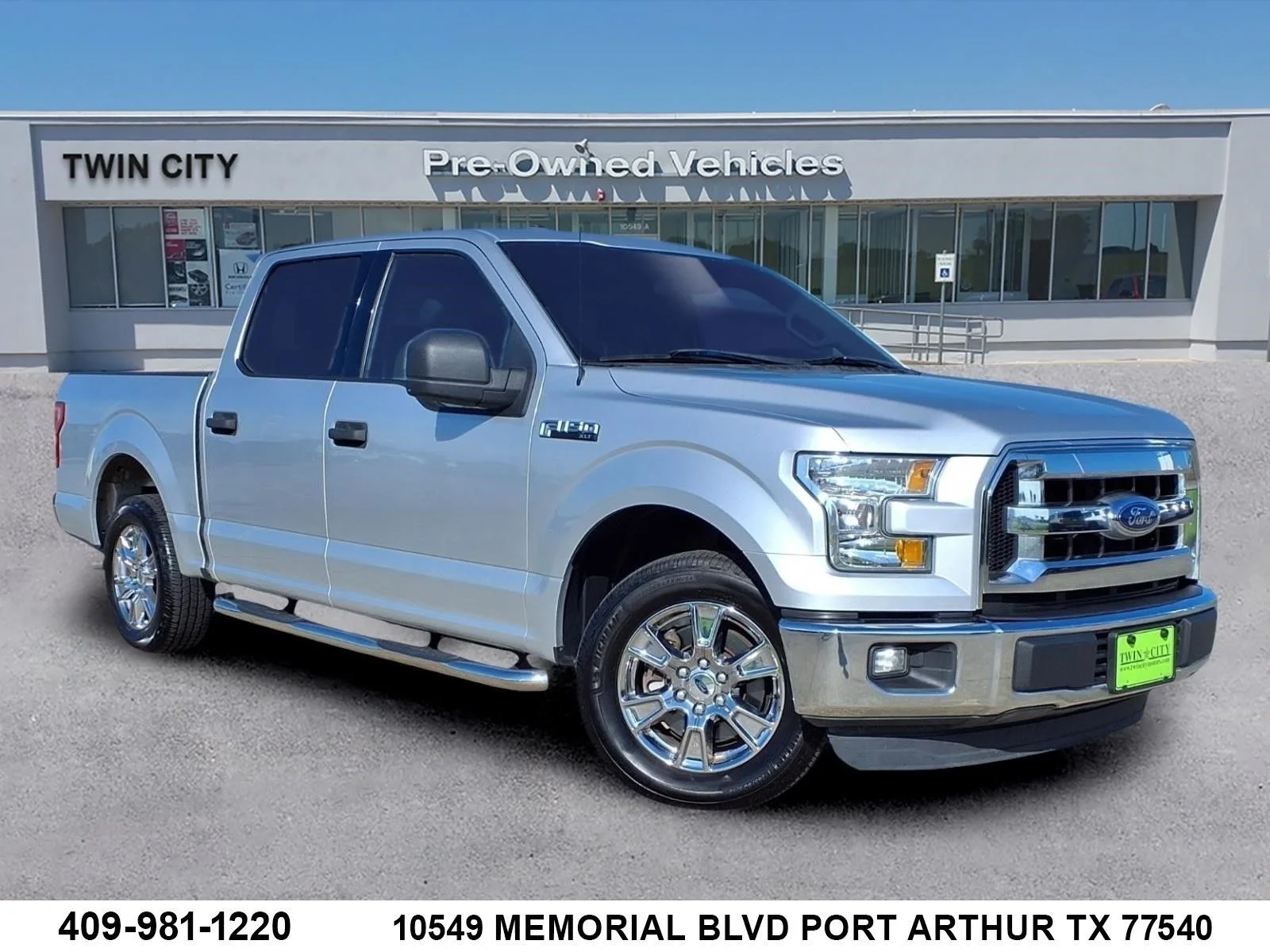 Used 2016 Silver Ford XLT image 1