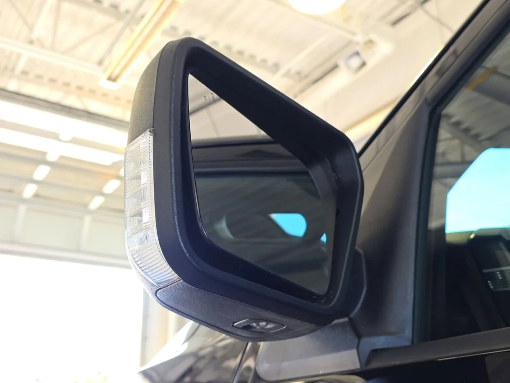 Used 2023 Black Ford XLT image 32