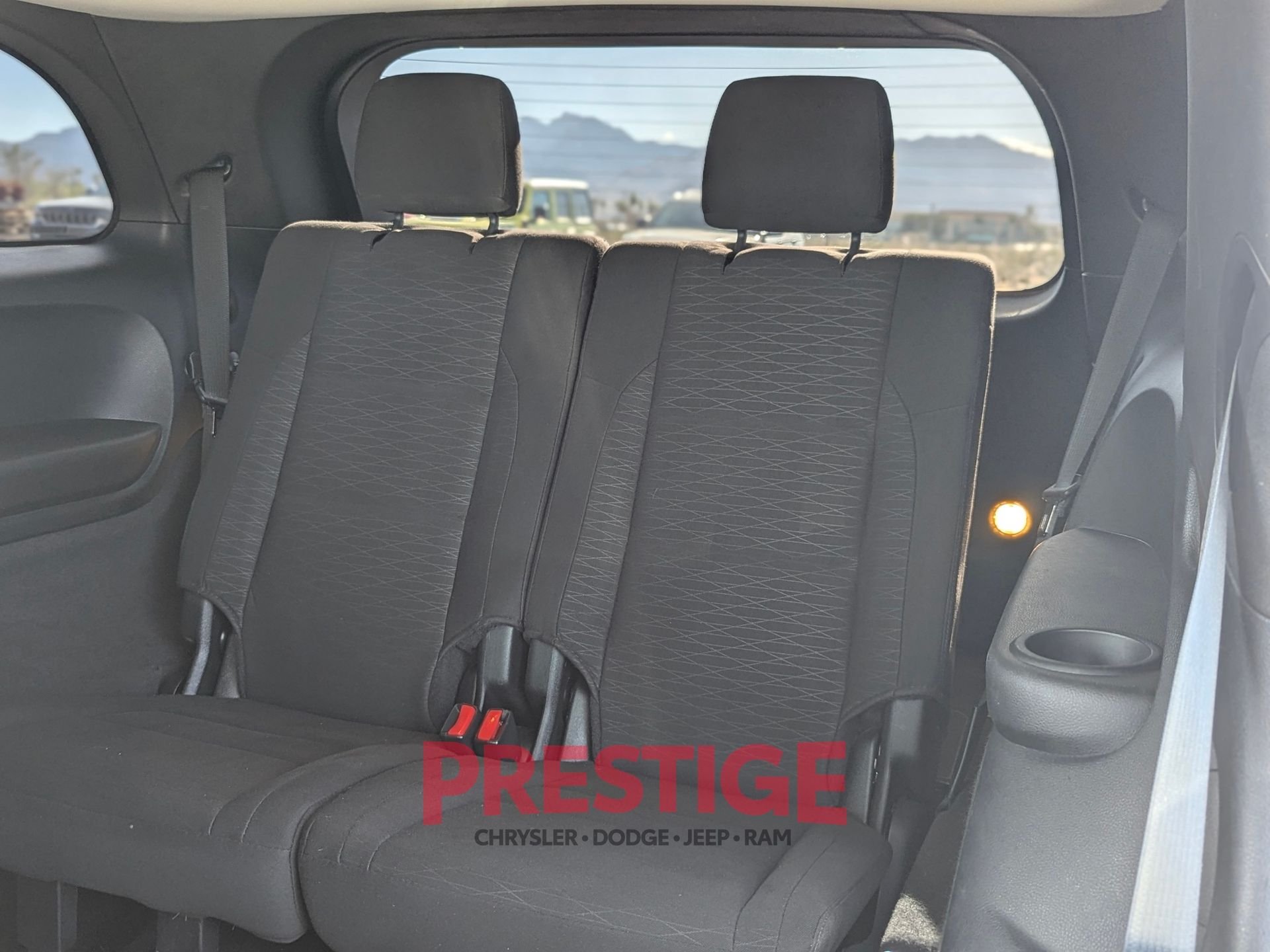 Used 2018 Gray Dodge SXT image 29