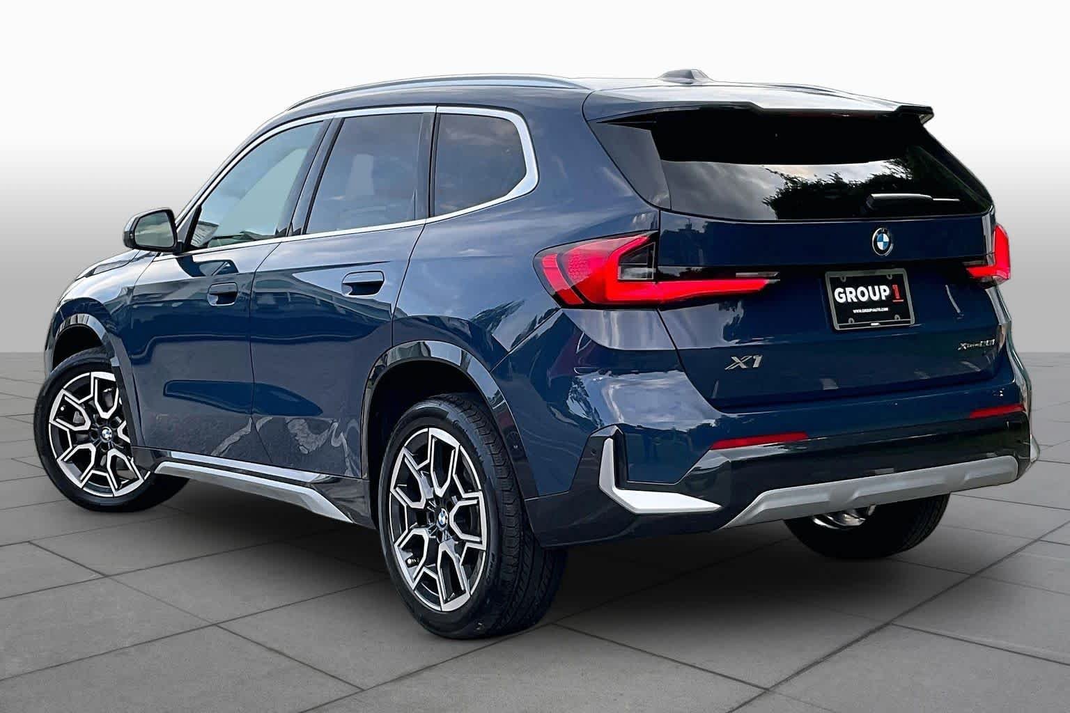 New 2026 Night Dusk Blue Metallic BMW xDrive28i image 12